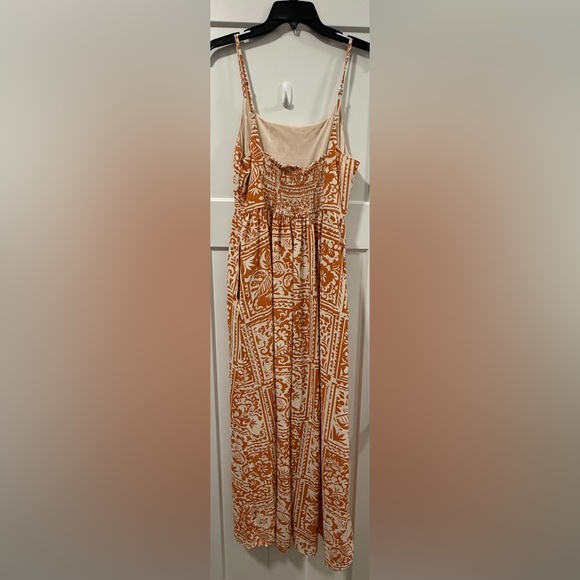 Japna Dress Floral Patterned Brown and Cream Maxi with Pockets - Picture 2 of 6